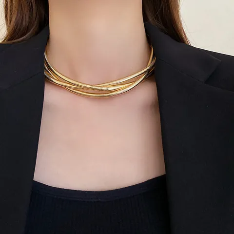 Minimalist Alloy Twisted Geometric Necklace For Women Multilayer Snake Chain Choker European Metallic Personality Neck Jewelry