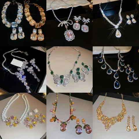 Set di Gioielli con Strass Floreali Vintage per Donna Elegante Set di Collana e Orecchini in Lega di Lusso per Regalo di Matrimonio