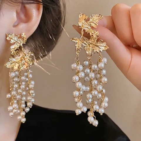 Vintage Golden Leaf Artificial Pearl Tassel Drop Earrings For Women Elegant Grape Cluster Long Dangle Earrings Party Vacation Jewelry