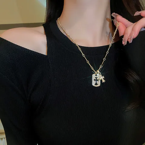 Luxury Copper Rhinestone Artificial Pearl Waterdrop Tassel Pendant Necklace Minimalist Chain Choker Statement Party Jewelry For Women