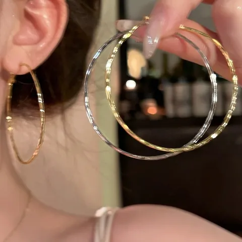 Minimalistische Legierung Creolen Für Damen Retro Übergroße Geometrische Kreis Ohrringe Silberstift Strass Eingelegt Schmuck Geschenk