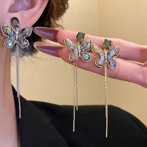 18K Gold Plated Butterfly Tassel Ear Clips For Women Vintage Zirconia Sea Shell Inlaid Drop Earrings Light Luxury Jewelry