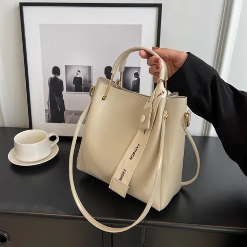 Women High Capacity PU Leather Bucket Bag Fashion Letter Ribbon Handbag With Sub-Bag Single Shoulder Crossbody Bag For Travel Daily