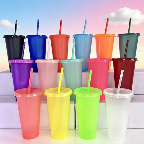 Glitter Straw Cup Reusable PP Plastic Tumbler With Lid Large Capacity Modern Minimalist Drinking Water Bottle For Party Outdoor Travel Unisex