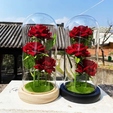 Rose Artificielle Sous Dôme de Verre Avec Lumières LED Base en Bois Fleur Éternelle Cadeau Saint Valentin Anniversaire Maison