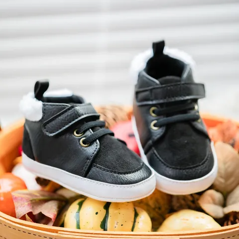 Baby Boys Casual Cotton Shoes Winter Warm Plush Lined Infant First Walkers Solid Color Faux Leather Soft Sole Hook And Loop Toddler Booties