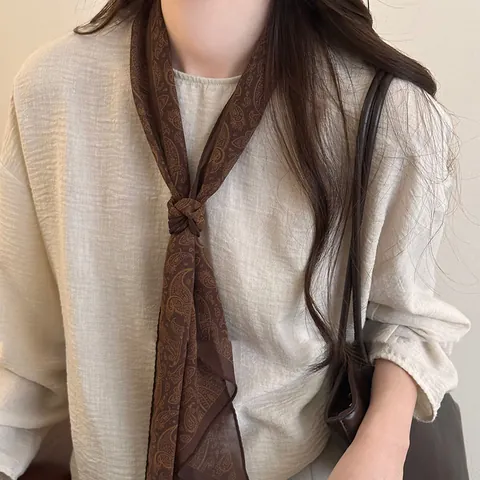 Women Paisley Print Fabric Scarf Necklace Vintage Bohemian Skinny Satin Neck Tie Scarf Simple Elegant Sweater Chain Jewelry Accessory