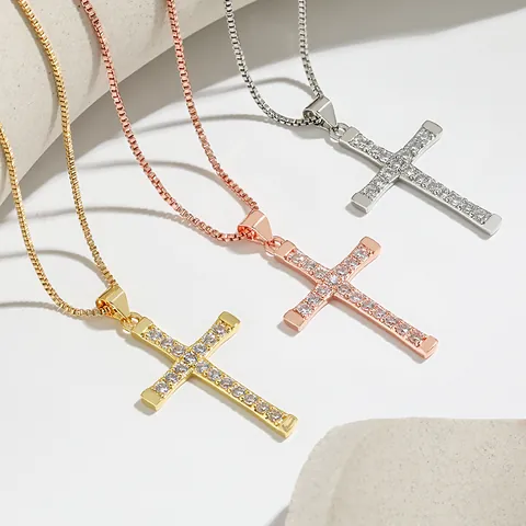 Collar Con Colgante De Cruz Cobre Pavé De Diamantes De Imitación Joyas Religiosas Cadena De Caja Estilo Hip Hop Unisex