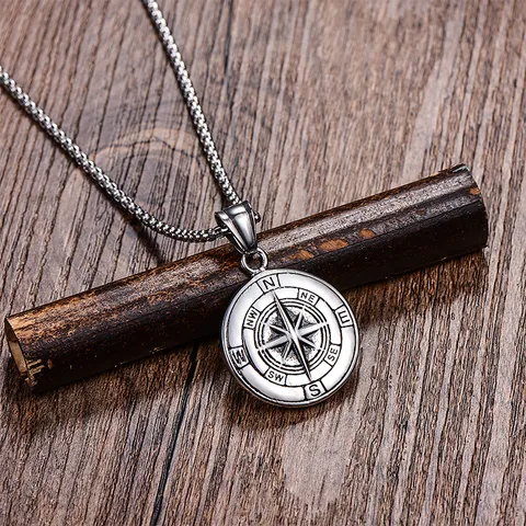 Vintage Viking Compass Pendant Necklace For Men Stainless Steel Nautical Compass Medal Jewelry Gift For Him