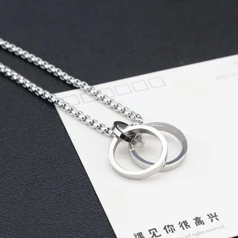 Minimalist Titanium Steel Double Interlocking Ring Pendant Necklace Hip Hop Geometric Silver Tone Unisex Fashion Jewelry