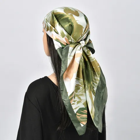 Women'S Elegant Flower Satin Printing Silk Scarves