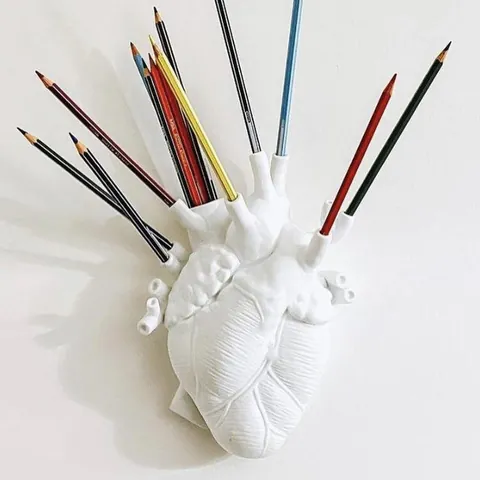 Vaso in Resina a Forma di Cuore Anatomico per Fiori Scultura Creativa di Organo Umano Arredo Desktop per Casa Ornamento Artistico