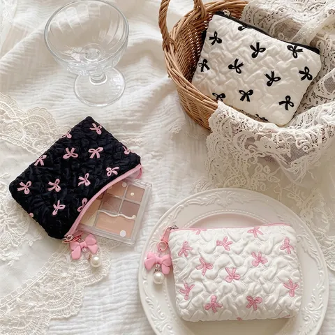 Quilted Cosmetic Bag Bowknot Pattern Polyester Makeup Organizer Artificial Pearl Charm Portable Travel Toiletry Pouch Korean Ins Style