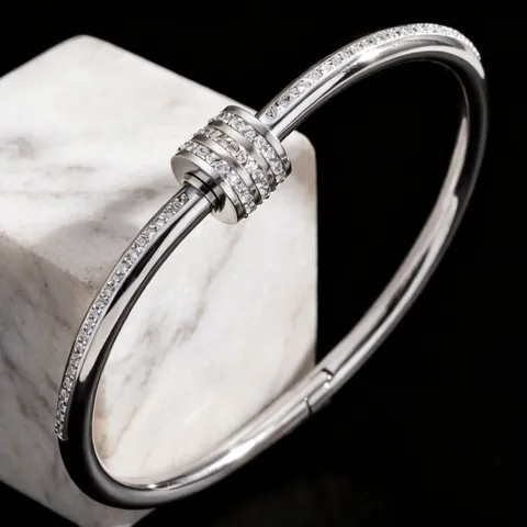 Elegant Bangle Bracelet Stainless Steel Cubic Zirconia Inlaid Four Leaf Clover Cuban Chain Design Jewelry For Women
