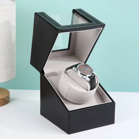Eleganter Automatischer Uhrenbeweger Box PU Leder Leiser Motor Vielseitige Stromversorgung Für Mechanische Uhren Display