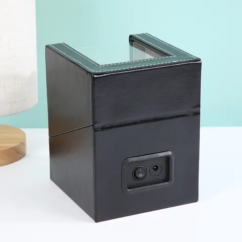 Eleganter Automatischer Uhrenbeweger Box PU Leder Leiser Motor Vielseitige Stromversorgung Für Mechanische Uhren Display