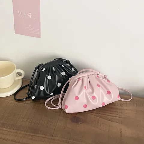 Pleated Crossbody Bag Women Shiny PU Leather Rectangular Cutout Handle Cloud Handbag Retro Elegant Evening Daily