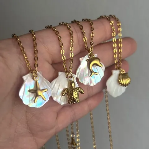 Collana Con Ciondolo Placcato Oro 18k In Acciaio Inossidabile 304 E Acciaio Inossidabile 201 A Forma Di Conchiglia Di Delfino Casual