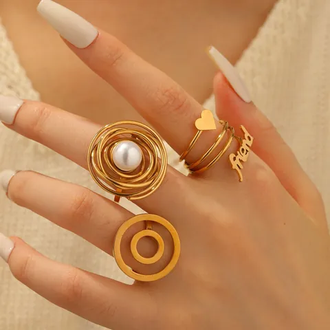Anello Coreano Minimalista in Acciaio Inossidabile 304 Placcato Oro Vintage Geometrico Perla Artificiale Cuore Lettera Friend
