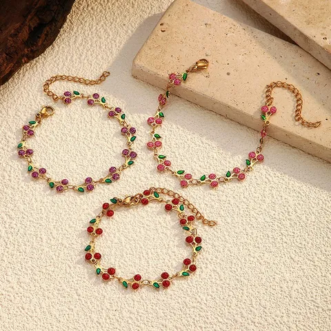 Stainless Steel Cherry Charm Bracelet 18K Gold Plated Glitter Fruit Bracelet For Women Cute Sweet Fashion Jewelry Adjustable Chain