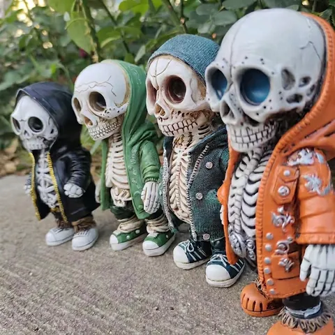 Halloween Street Trendy Skull Figurine In Hoodie Resin Statue For Garden Home Desktop Decor Creative Skeleton Ornament