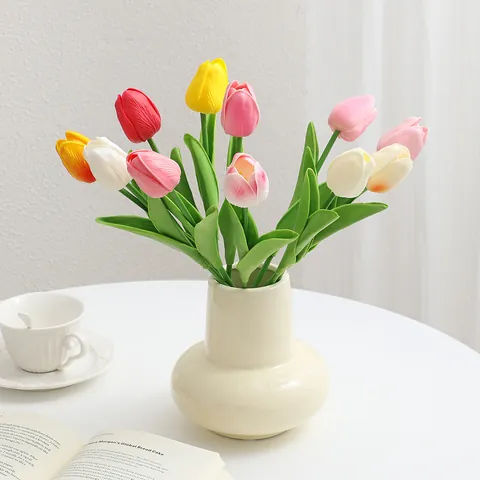 Mini PU Tulpe Künstliche Blume Real Touch Gefälschte Tulpen Für Zuhause Wohnzimmer Tisch Deko Hochzeit Brautstrauß Fotografie Requisite
