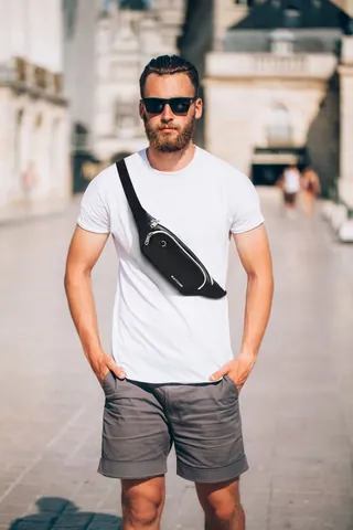 Wasserdichte Polyester Sport Gürteltasche Für Damen Herren Laufen Bauchtasche Schlanke Leichte Fitness Brusttasche Mit Kopfhörerloch