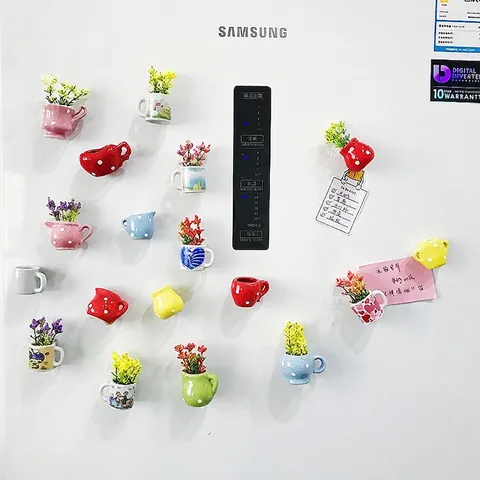 Mini Calamite da Frigo in Resina Sintetica con Piante Artificiali 3D Simpatici Vasetti Decorativi Magnetici per la Casa