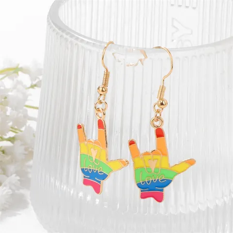 Boucles d'Oreilles Créatives en Alliage Émail Arc-en-Ciel Coeur Géométrique Signe de Paix Lettre Love Wins Boucles d'Oreilles Tige en Acier Inoxydable Bijoux