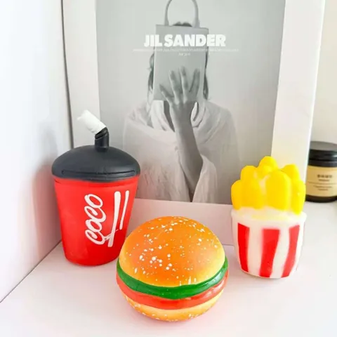 Giocattolo Squishy Cibo Simulato Burger Hot Dog TPR Rimbalzo Lento Sollievo Stress Squeeze Toy per Bambini Adulti Creativo Burger Cola Patatine Panino Squishy