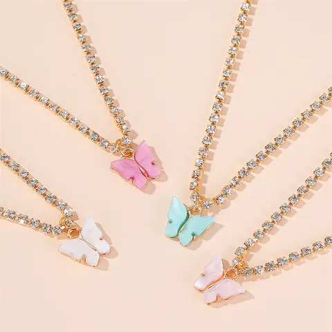 Elegante Collana con Ciondolo a Farfalla in Lega per Donna Choker a Catena Tennis in Strass Minimalista Gioielli di Moda