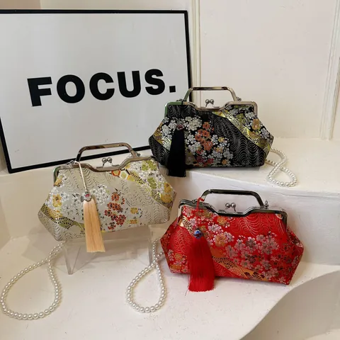 Vintage Chinese Style Embroidered Kiss Lock Bag For Women Floral Brocade Handbag With Artificial Pearl Chain Strap Tassel Crossbody Evening Bag