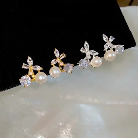 18K Gold Plated Copper Butterfly Pearl Clip-on Earrings For Women Elegant Zirconia Non-Pierced Ear Clips Fashion Jewelry Gift
