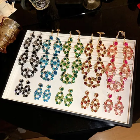 Collar Pendientes de Lujo Estilo Palacio Colgante Redondo Strass Aleación Vintage Cadena de Clavícula Joyería Para Mujeres Banquete Diario