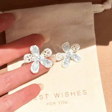 Zirconia Bowknot Pendant Stud Earrings Light Luxury Fashion Copper Earrings With Silver Earring Post For Women Jewelry