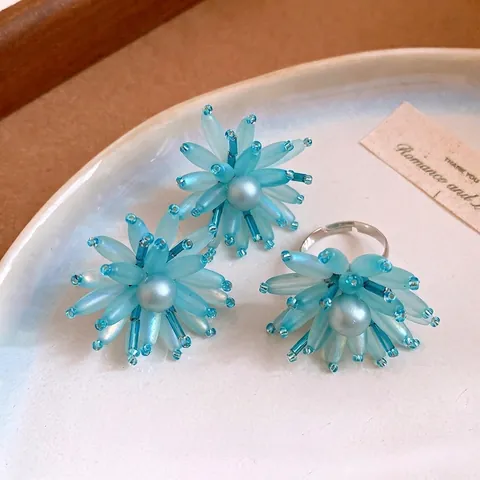 Franse Chique Zeeblauw Glas Bloemblad Oorknopjes Met Kunstparel Sterbloem Handgemaakte Niche Sieraden Ring Voor Dames