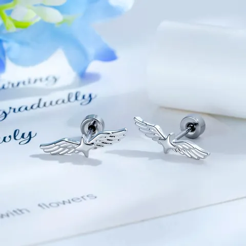 Star Wing Titanium Alloy Cartilage Stud For Women Sweet Cool Angel Wing Star Piercing Jewelry Screw Back