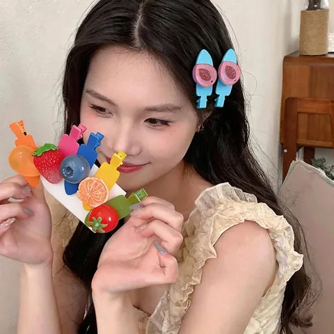 Sweet Simulated Resin Fruit Hair Clips For Women Fresh Style Vacation Fruit Shape Duckbill Clips Iron Spray Painted Hair Accessory