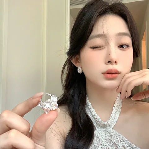 Romantic Hollow Flower Basket Earrings With Artificial Pearl And Zirconia Luxury Sweet Style Ear Huggies For Women Jewelry