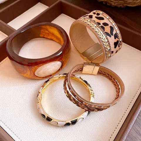 Retro Maillard Enamel Bangle For Women Vintage Leopard Print Braided Leather Cuff Gold Plated Magnetic Buckle Jewelry