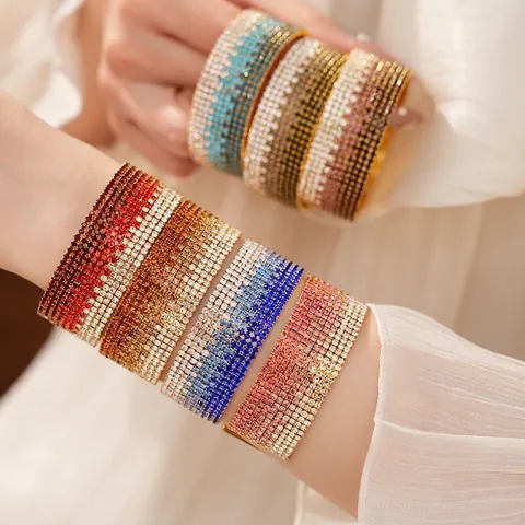 Luxurious Multi-Layer Gradient Rhinestone Cuff Bangle Bracelet For Women Stylish Fashion Elastic Opening Copper Hand Chain Jewelry