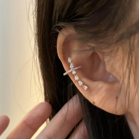Minimalist Copper Zirconia Ear Cuff Niche Design Star Cross Non Pierced Ear Clip Gold Silver Plated Jewelry For Women