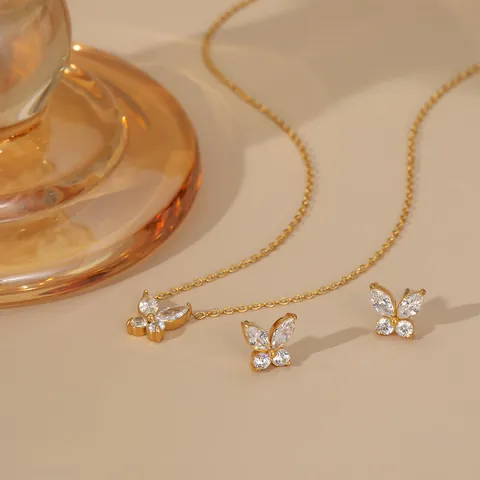 Roestvrij Staal Zirconia Vlinder Hanger Ketting En Oorknopjes Voor Vrouwen Elegante Goud Zilver Vergulde Sieradencollectie