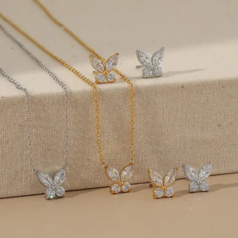 Roestvrij Staal Zirconia Vlinder Hanger Ketting En Oorknopjes Voor Vrouwen Elegante Goud Zilver Vergulde Sieradencollectie