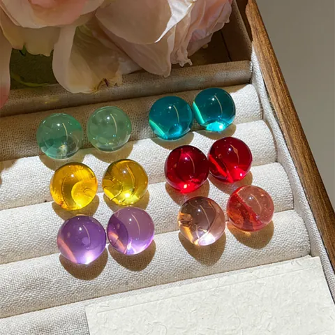 French Style Minimalist Round Resin Stud Earrings For Women Elegant Small Geometric Candy Color Jewelry With Silver Earring Post Accessory