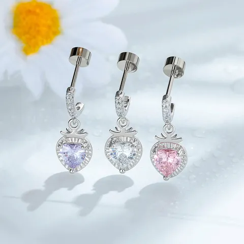 Süße Erdbeere Herz Zirkonia Titanlegierung Ohrstecker Herzform Hängen Piercing Schmuck Für Damen Niedliches Geschenk