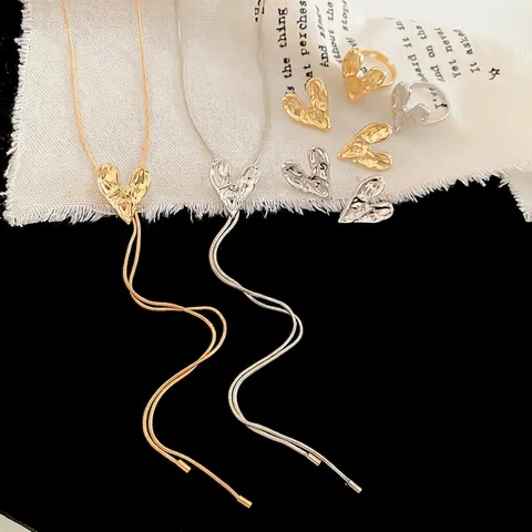 Vintage Ins Style Wrinkled Heart Pendant Necklace Open Ring Stud Earrings Textured Metal Jewelry For Women