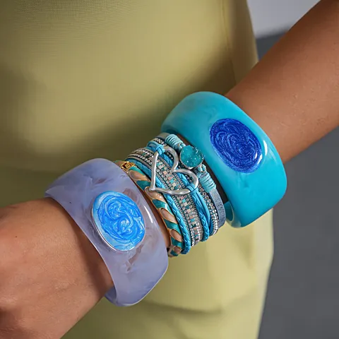 Juego de Pulseras de Corazón de Cuero de Varias Capas Bohemio Brazalete Geométrico de Resina Joyería Magnética de Strass y Esmalte para Mujer