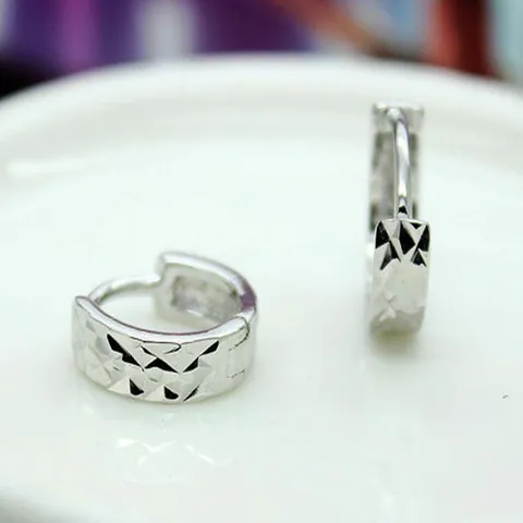 925 Sterlingsilber Einfache Geschnitzte Huggie Hoop Ohrringe Für Damen Koreanische Trendige Geometrische Strukturierte Ohrringe Schmuck