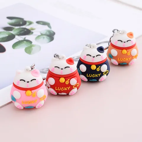 Llavero de Gato de la Suerte 3D de Dibujos Animados Estilo Coreano Colgante de Bolsa Maneki Neko PVC Lindo Adorno para Coche Regalo Mujeres Hombres Niños